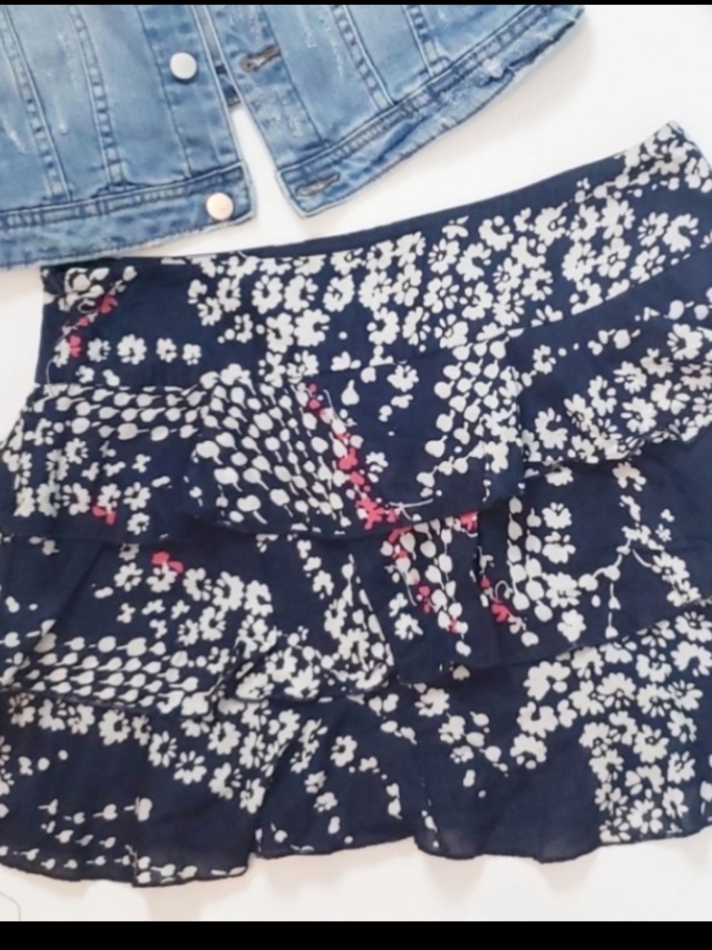 Express vintage y2k tiered ruffle floral miniskirt
